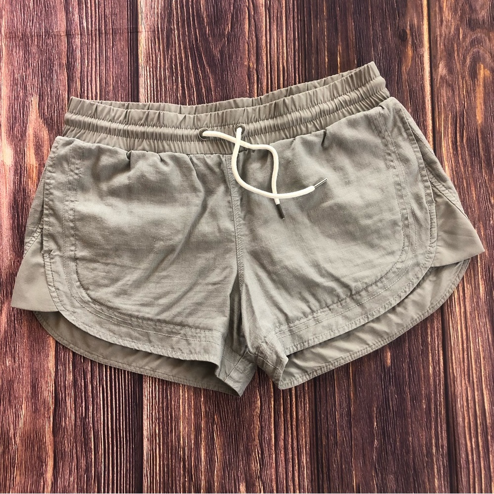 Athleta Cabo Tide Linen Shortie 3” Inseam Shorts Gray Size 6